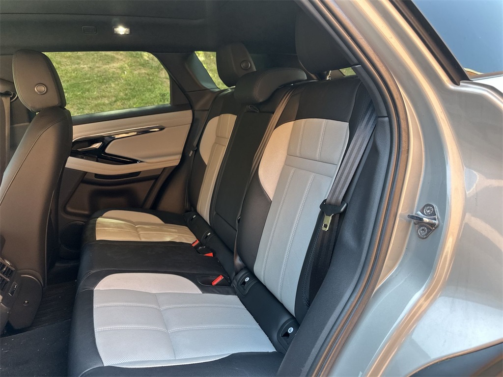 Range Rover Evoque First Edition