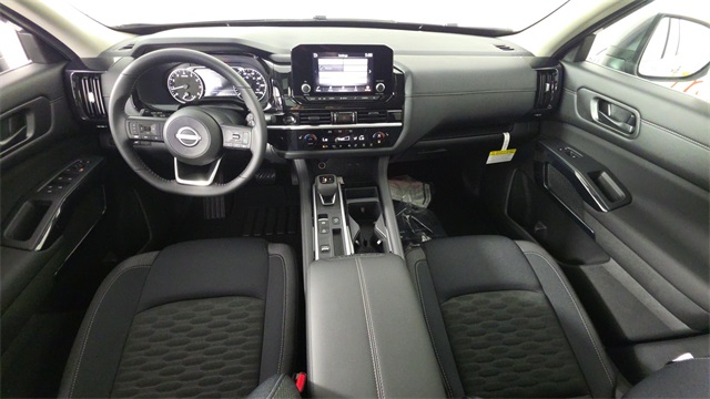 2025 Gun Metallic Nissan Pathfinder SV FWD SUV