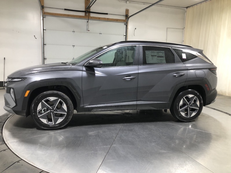 New 2025 Hyundai Tucson Hybrid SUV