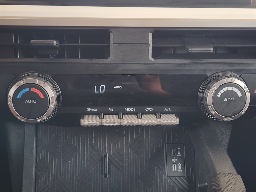 2024 Toyota Tacoma TRD Sport photo 16