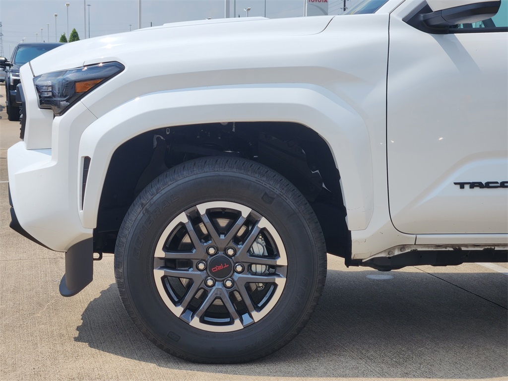 2024 Toyota Tacoma TRD Sport photo 8