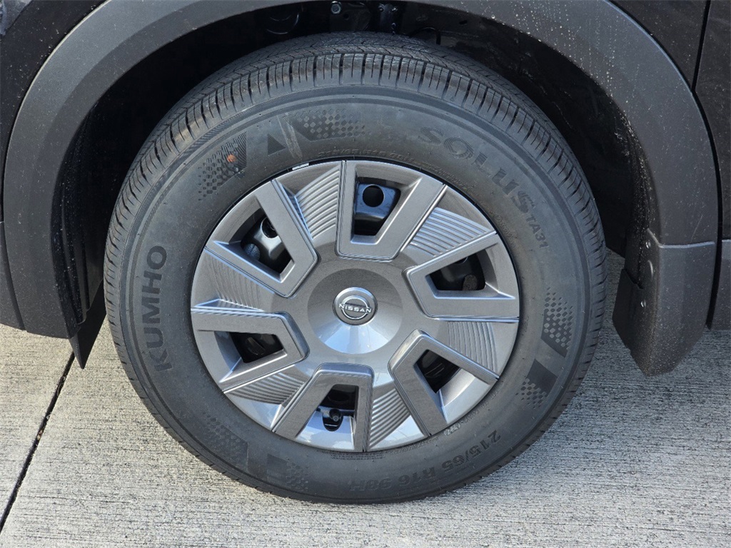 new 2025 Nissan Kicks car, priced at $19,995