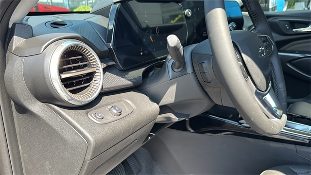 new 2025 Chevrolet Trax car, priced at $26,930