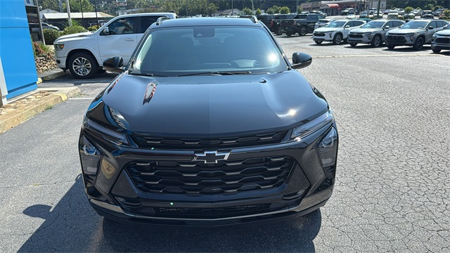 new 2025 Chevrolet Trax car, priced at $26,930