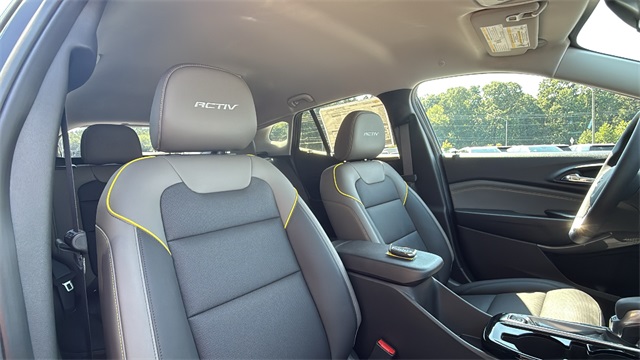 new 2025 Chevrolet Trax car, priced at $26,930