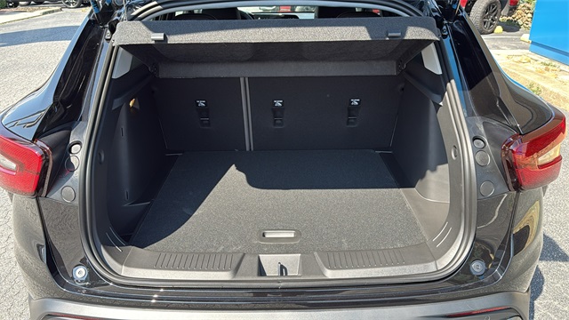 new 2025 Chevrolet Trax car, priced at $26,930