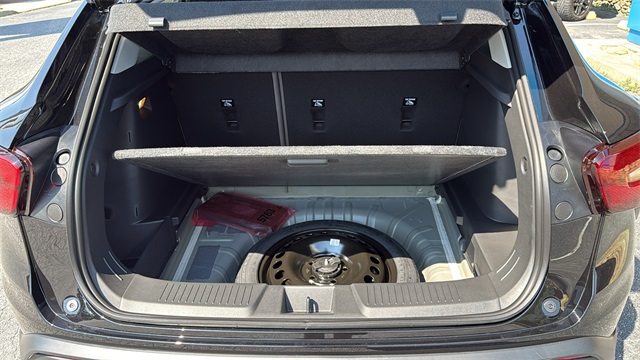 new 2025 Chevrolet Trax car, priced at $26,930