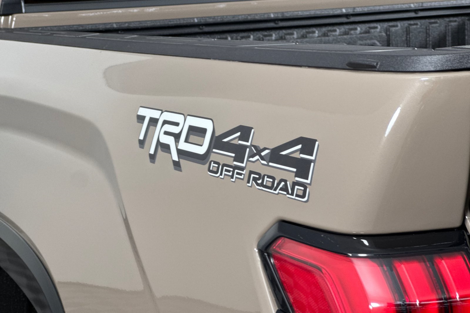 2026 Toyota Tundra Platinum CrewMax photo 23