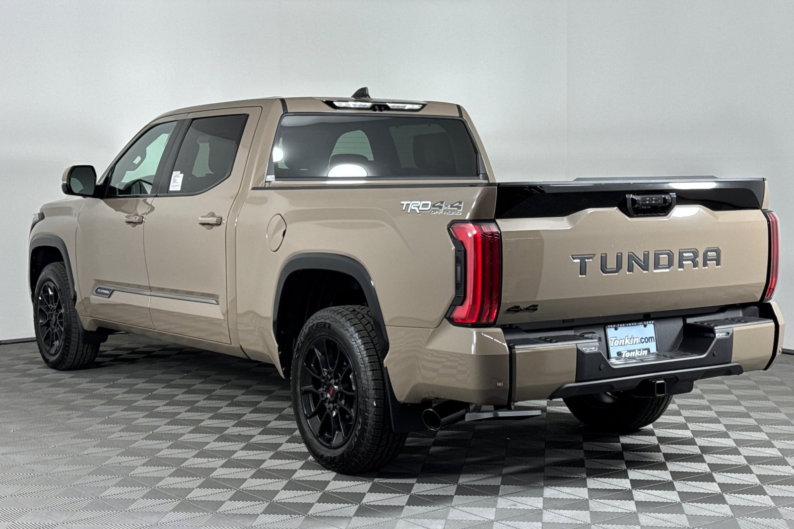 2026 Toyota Tundra Platinum CrewMax photo 6