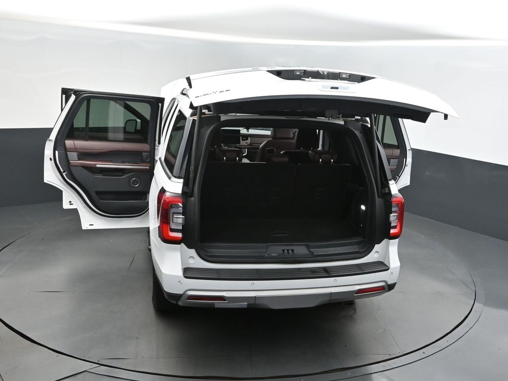 2023 Oxford White Ford Expedition Limited 4X4 SUV