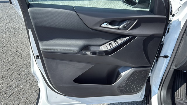 new 2026 Chevrolet Equinox car, priced at $30,735