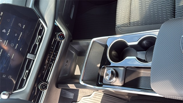 new 2026 Chevrolet Equinox car, priced at $30,735