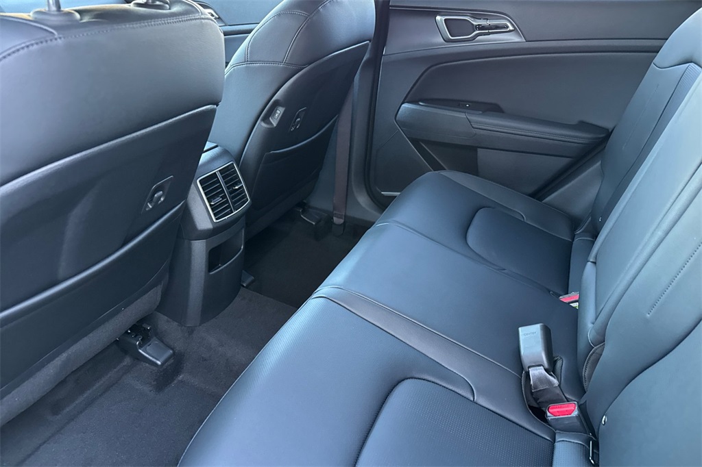 new 2026 Kia Sportage Hybrid car