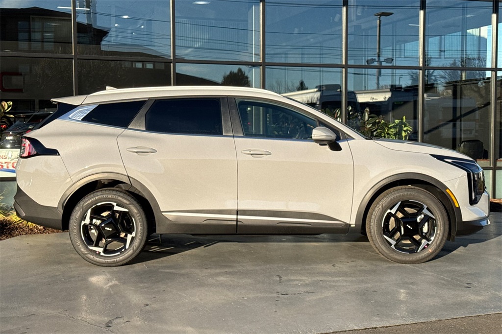 new 2026 Kia Sportage Hybrid car