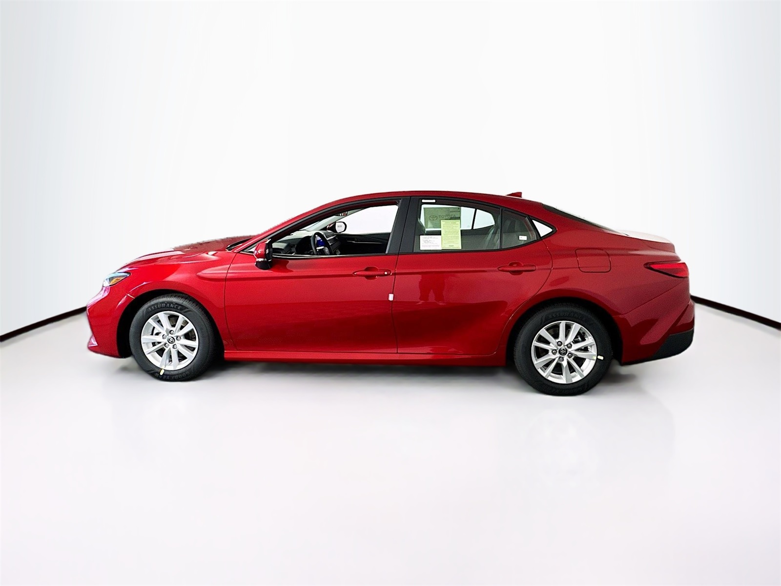 2026 Toyota Camry LE photo 3