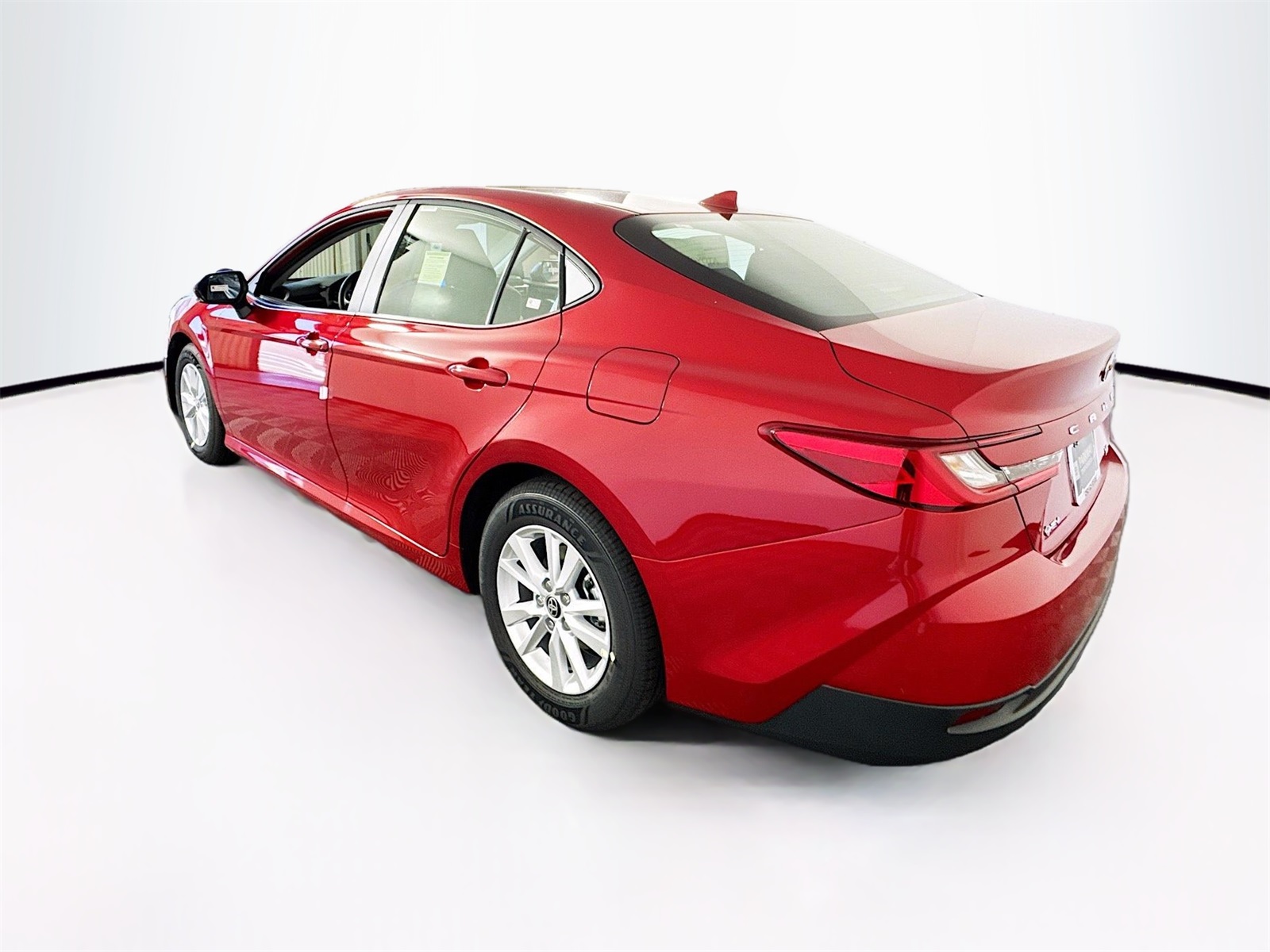 2026 Toyota Camry LE photo 4