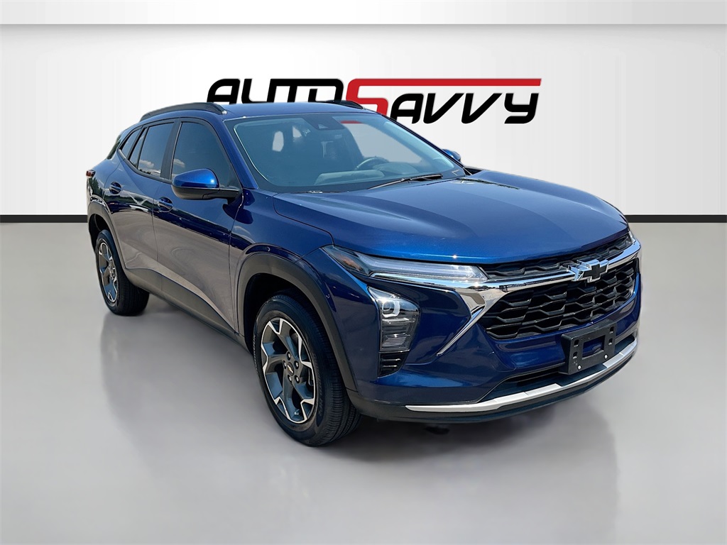 2024 Chevrolet Trax LT's photo