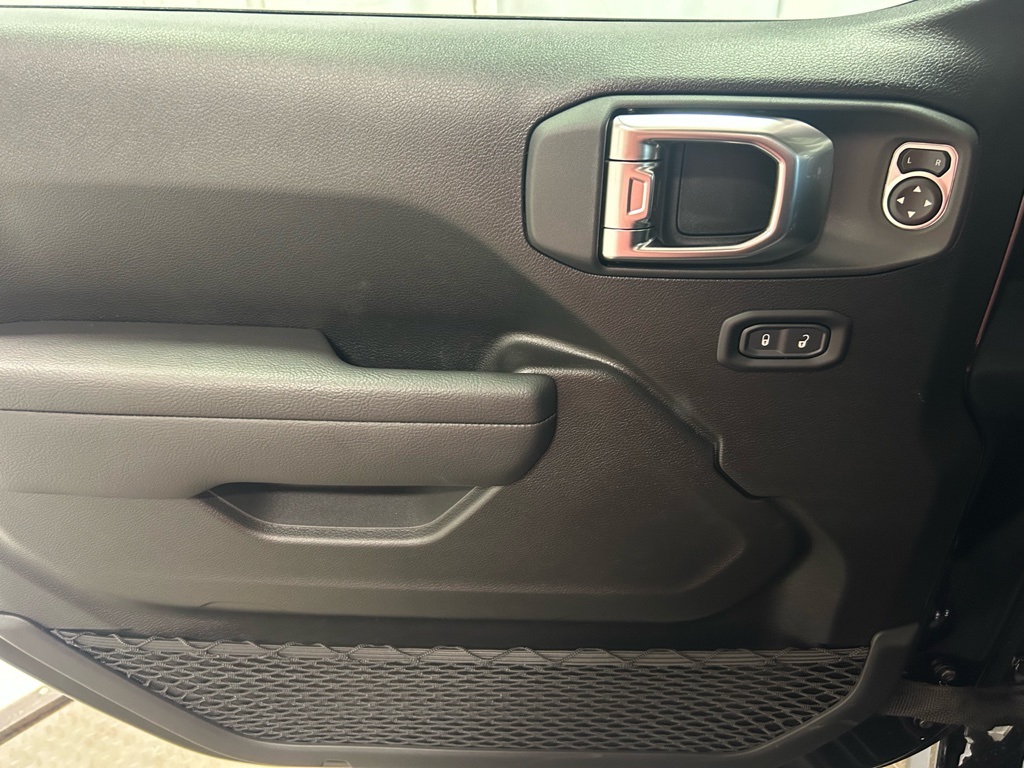 new 2026 Jeep Gladiator car, priced at $57,180