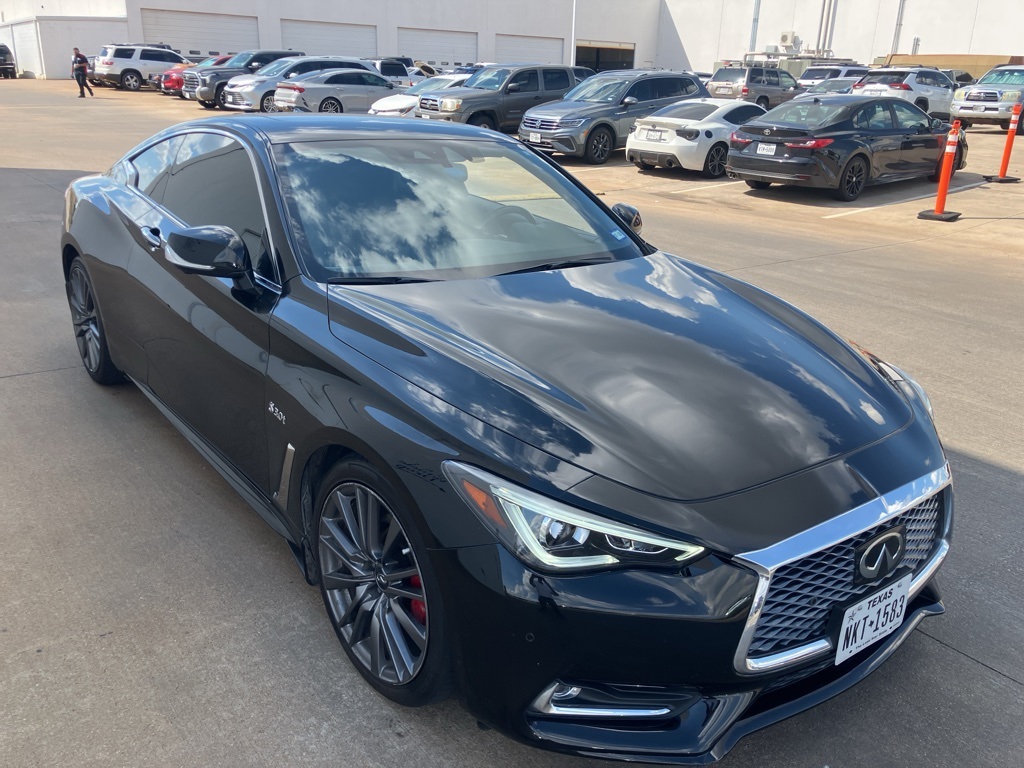 2017 Infiniti Q60 Red Sport 400 photo 5