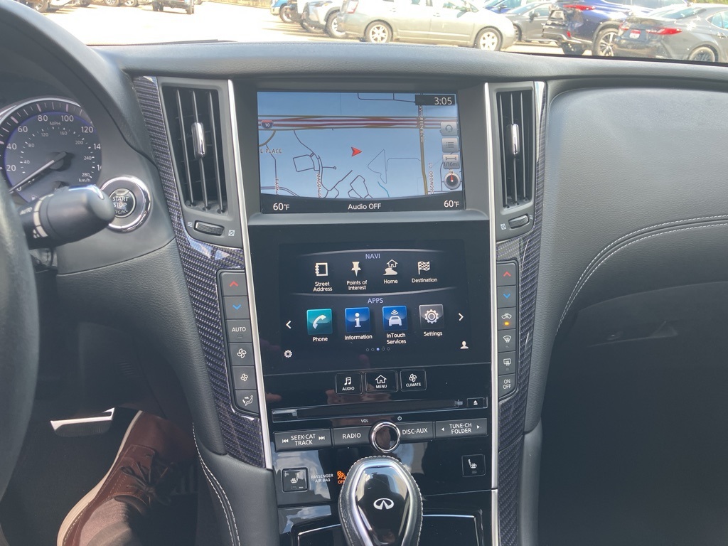 2017 Infiniti Q60 Red Sport 400 photo 9