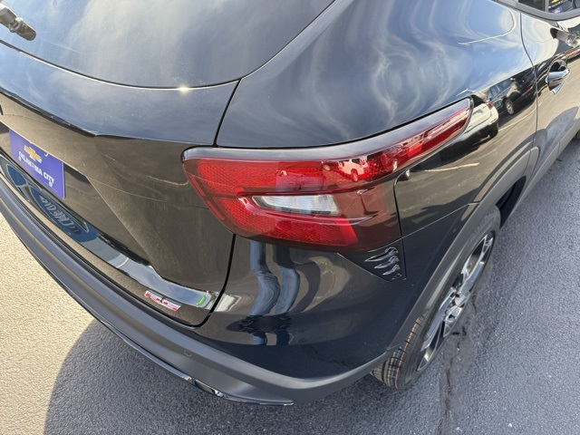 new 2026 Chevrolet Trax car, priced at $28,885