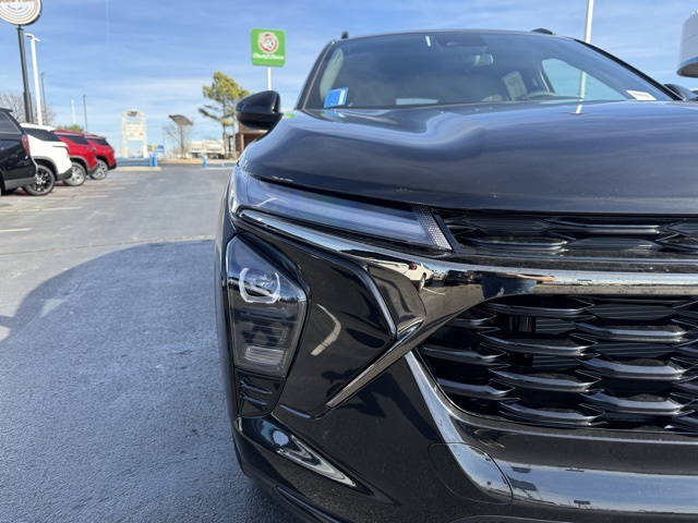 new 2026 Chevrolet Trax car, priced at $28,885