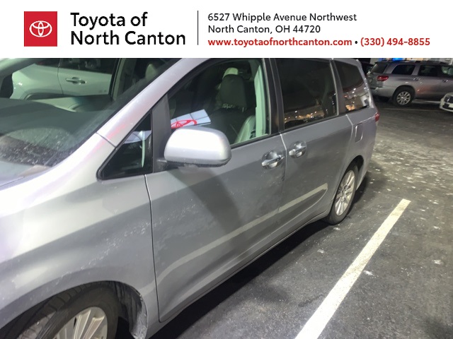 2011 Toyota Sienna XLE