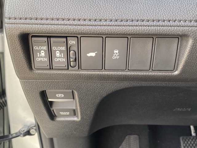 new 2026 Honda Odyssey car, priced at $42,076