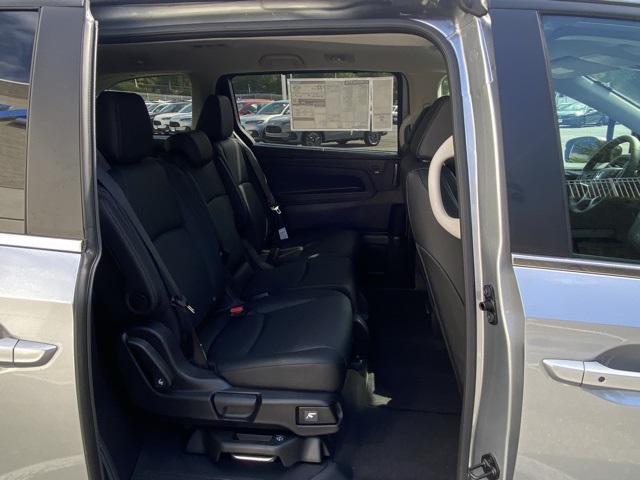 new 2026 Honda Odyssey car, priced at $42,076