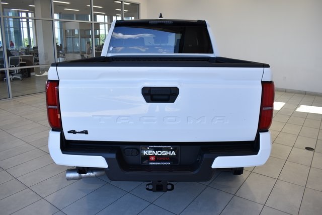 2025 Toyota Tacoma SR5 Double Cab photo 4