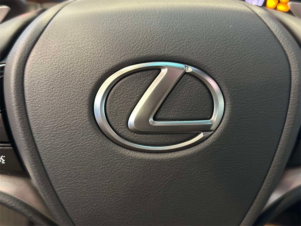 new 2025 Lexus ES car, priced at $50,229