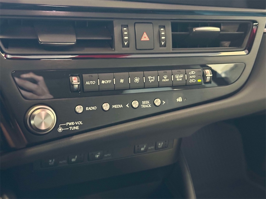 new 2025 Lexus ES car, priced at $50,229