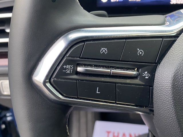 used 2024 Chevrolet Traverse car, priced at $39,995