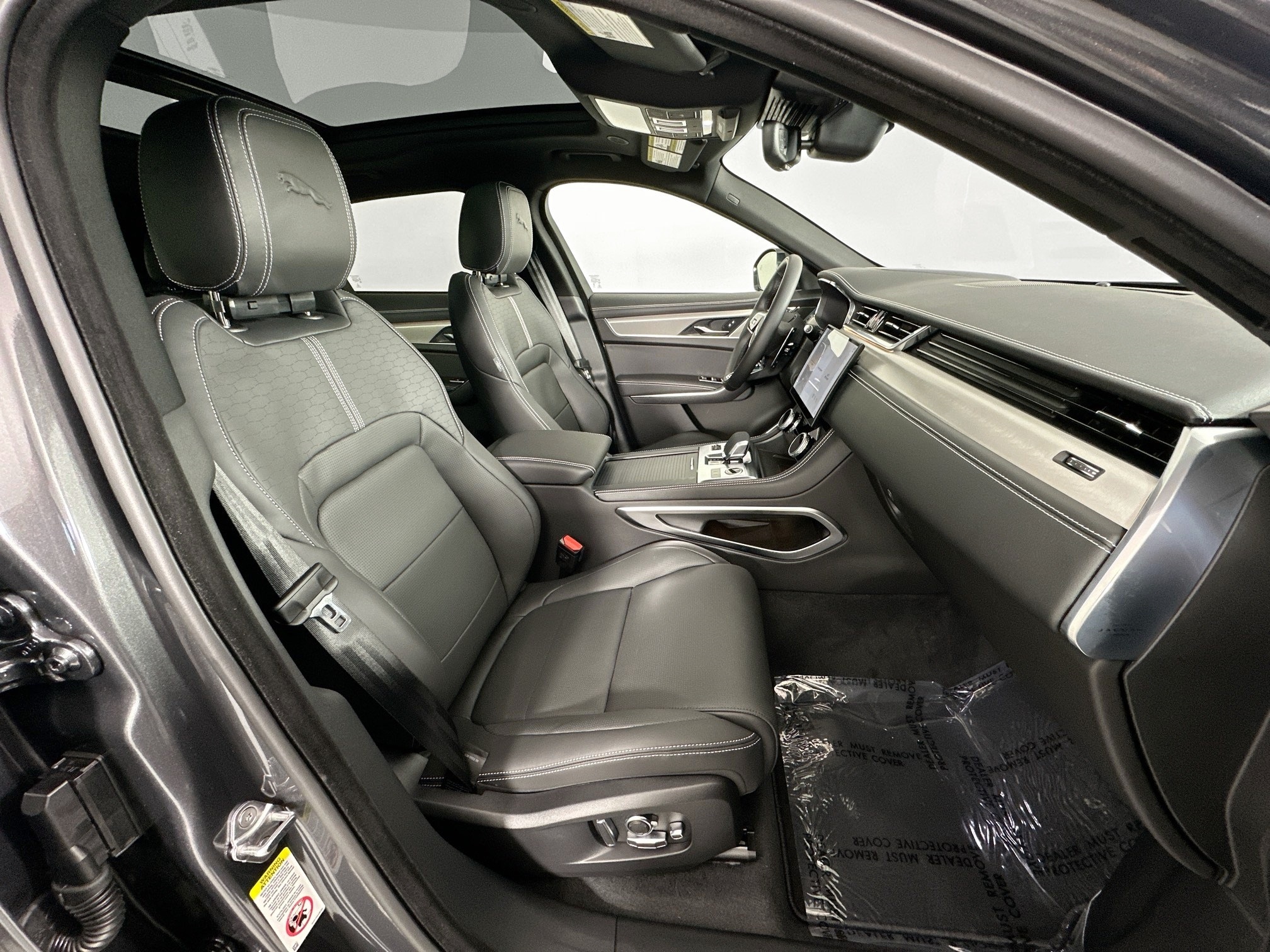 new 2025 Jaguar F-PACE car, priced at $80,693