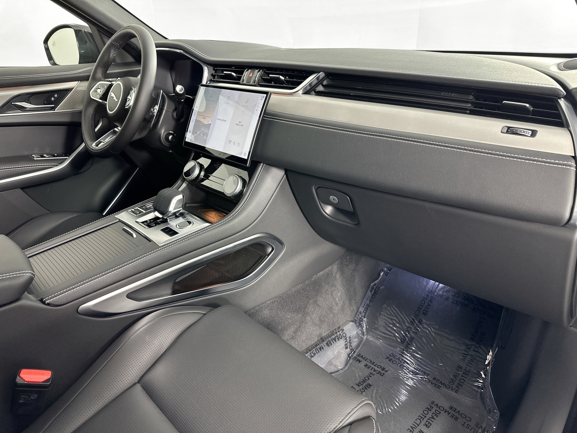 new 2025 Jaguar F-PACE car, priced at $80,693