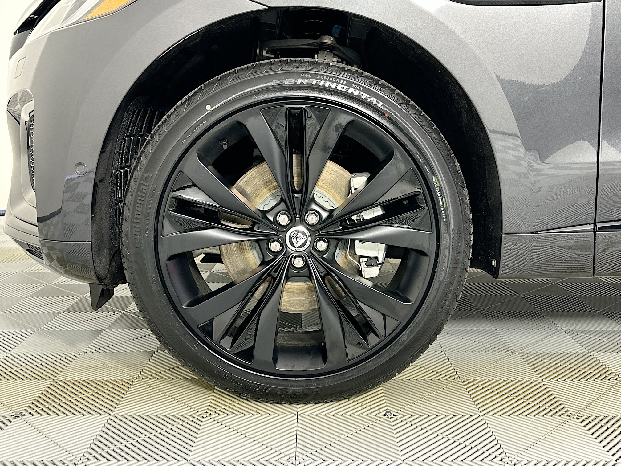 new 2025 Jaguar F-PACE car, priced at $80,693