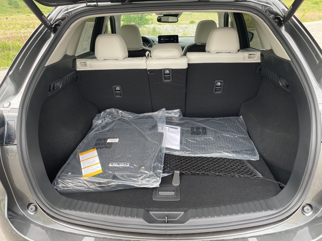 2025 Mazda CX-5 2.5 S Preferred photo 7