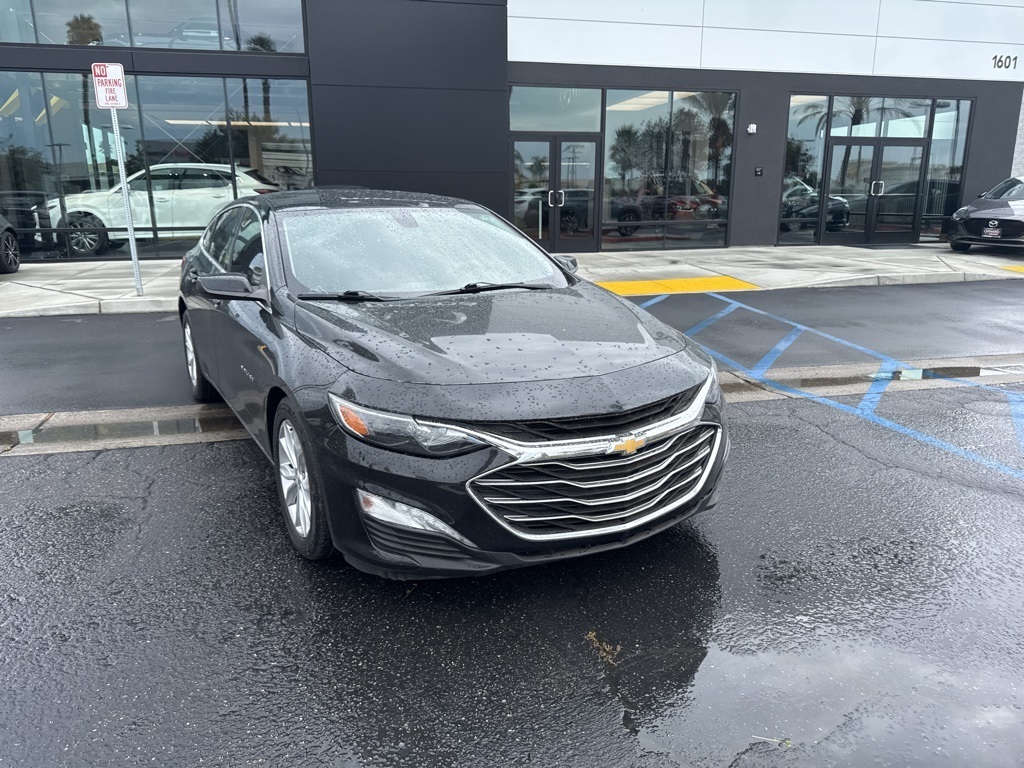 2020 Chevrolet Malibu 1LT photo 2