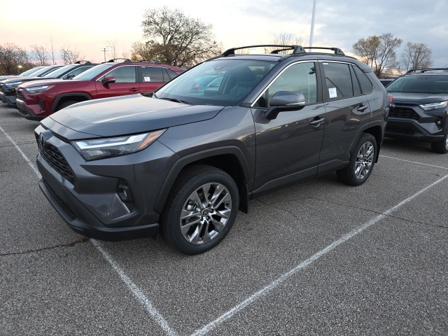 2025 Toyota RAV4 XLE Premium photo 3