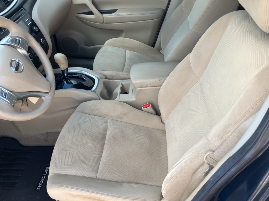 2015 Nissan Rogue S photo 7