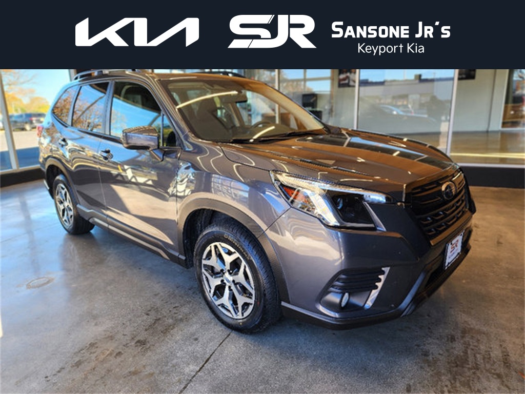 2022 Subaru Forester Premium