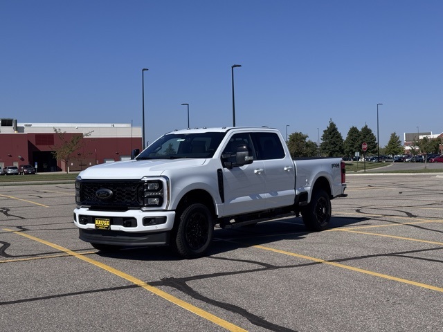 2026 Ford Super Duty F-350 SRW LARIAT