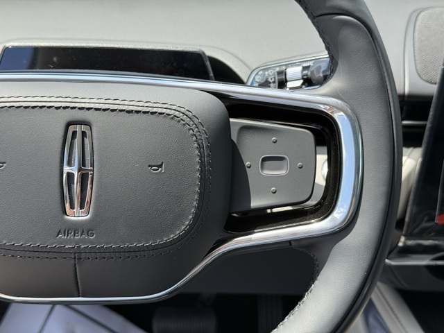 2025 Lincoln Nautilus Hybrid Reserve