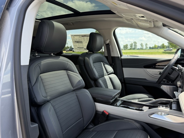 2025 Lincoln Nautilus Hybrid Reserve