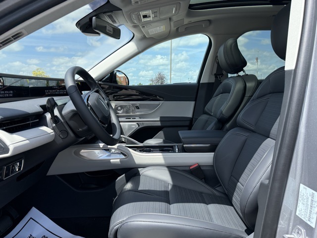 2025 Lincoln Nautilus Hybrid Reserve