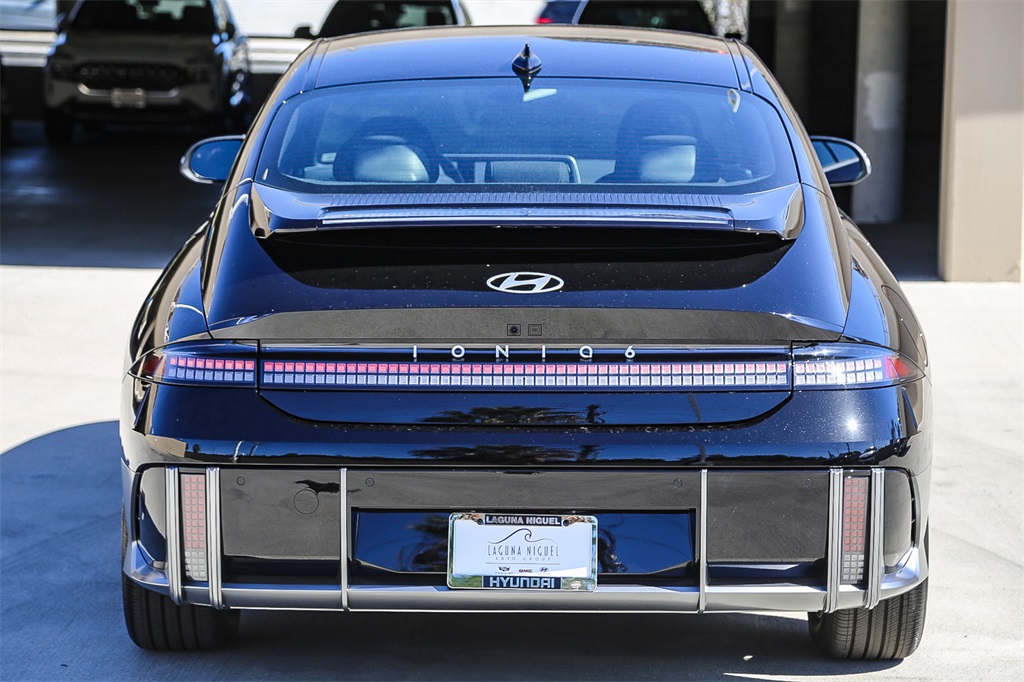 2025 Hyundai Ioniq 6 SE photo 4