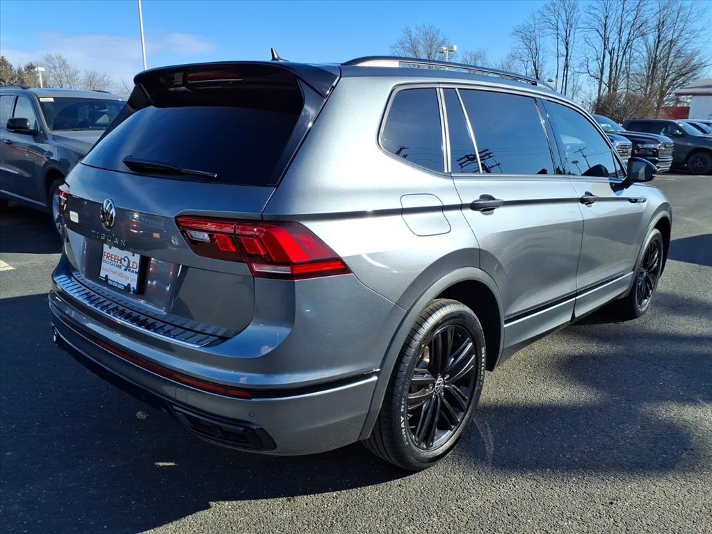 used 2022 Volkswagen Tiguan car, priced at $19,900