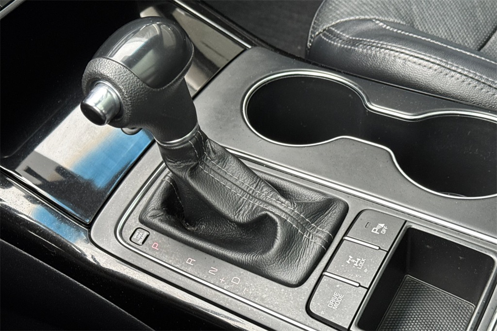 used 2016 Kia Sorento car, priced at $15,957