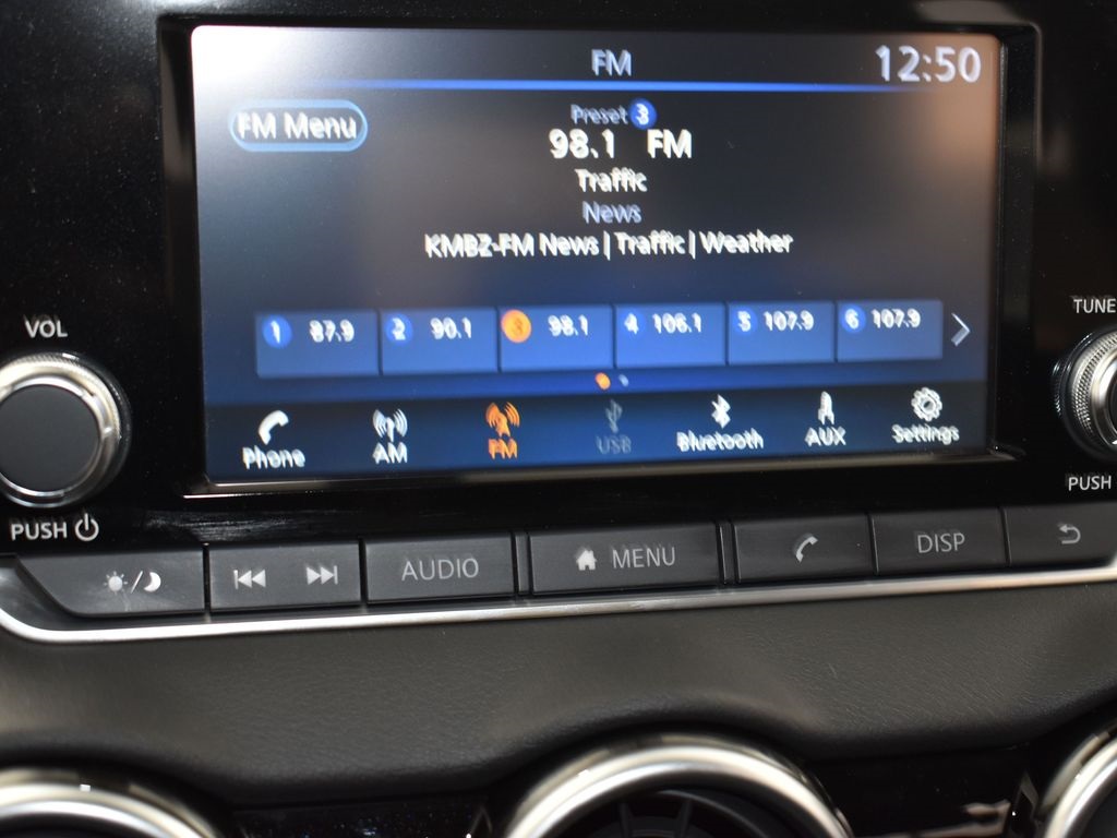 2025 Nissan Sentra S photo 10