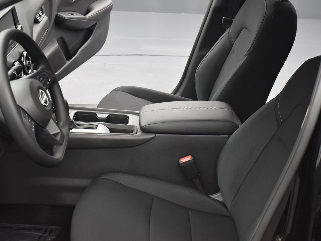 2025 Nissan Sentra S photo 15